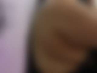 curvybuffgirllll MILF webcam performer live streaming