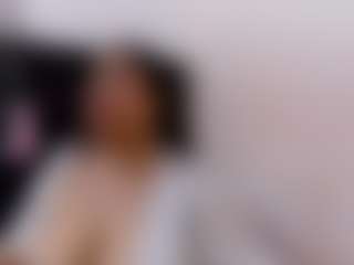 curvybuffgirllll's Live Sex Cam Show