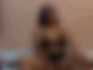 curvybuffgirllll's Live Sex Cam Show