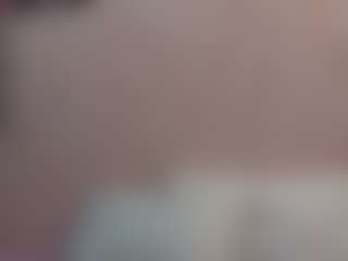 Live cam show with curvybuffgirllll - Curvy Middle Aged on SinfulBabes