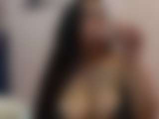 curvybuffgirllll's Live Sex Cam Show