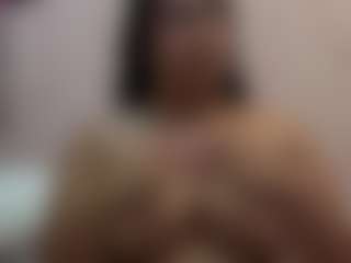 curvybuffgirllll's Live Sex Cam Show