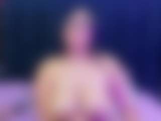 curvybuffgirllll's Live Sex Cam Show