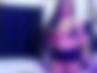 Live cam show with curvybuffgirllll - Mature Middle Aged on Camsoda