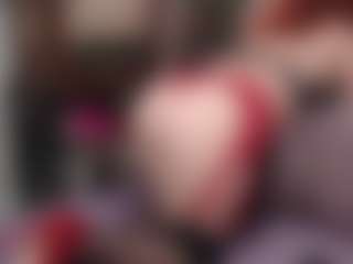 Live cam show with Kora Racy - Shaved Pussy on AdultVida.com