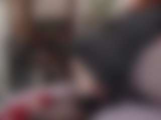 Live cam show with Kora Racy - Middle Aged on justonemore.cc