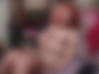 Live cam show with Kora Racy - Middle Aged on Milfs Live