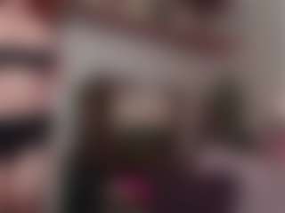 Live cam show with Kora Racy - Curvy Middle Aged on SpunkLive