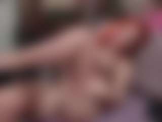 Live cam show with Kora Racy - Striptease MILF on xxxlivecams.org