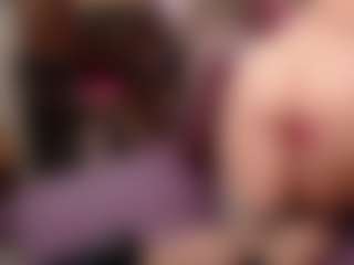 Live cam show with Kora Racy - Fetish on CamwithHer