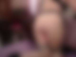 Kora Racy's Live Sex Cam Show