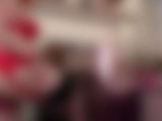 Live cam show with Kora Racy - Curvy Middle Aged on fuck-show.com