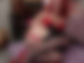 Live cam show with Kora Racy - Hairy Pussy MILF on xDating