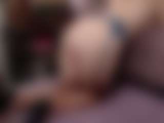Kora Racy's Live Sex Cam Show
