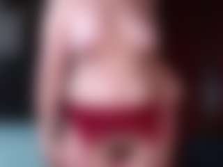 Kora Racy's Live Sex Cam Show