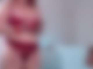 Live cam show with Kora Racy - Red Hair MILF on x69.live