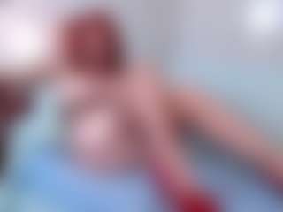 Show live cam dengan Kora Racy - Red Hair Middle Aged di Camsoda