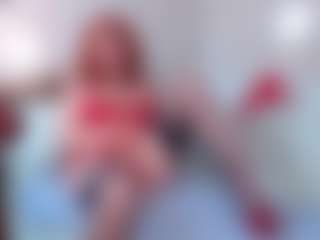 Live cam show with Kora Racy - Red Hair Middle Aged on Camsoda