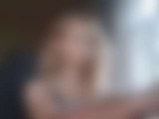 Live cam show with MilaHill - Tiny on Mixed Magazine Live