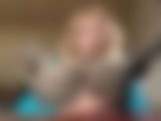 Live cam show with MilaHill - Doggy on Streamer API