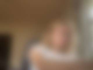 Live cam show with MilaHill - Princess on AdultVida.com