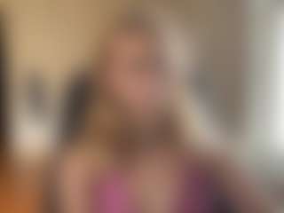 Live cam show with MilaHill - Erotic on Streamer API