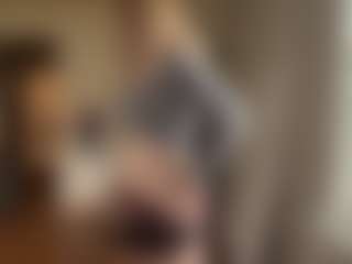 Live cam show with MilaHill - Public on sexylive.show