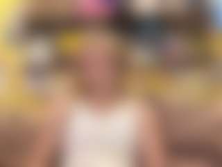 Live cam show with MilaHill - Blonde Hair on SxyPornLive
