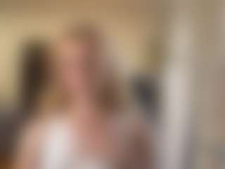 Live cam show with MilaHill - Yoga on Camsoda