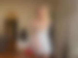 Live cam show with MilaHill - Yoga on Camsoda