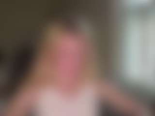 Live cam show with MilaHill - Blonde Hair HD on Camsoda