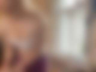 Live cam show with MilaHill - Tiny on Camsoda