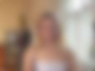 Live cam show with MilaHill - Angel on TottyGirls