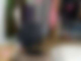 Live cam show with Chocolate Bunny - Average on CamSextacy