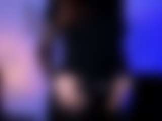 Live cam show with alisabliss - Moaning on Dare Cams