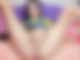 Mara-Summerr's Live Sex Cam Show