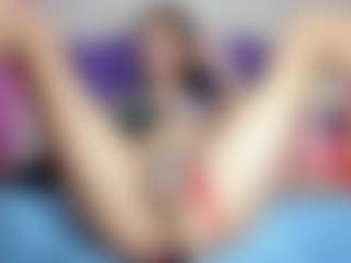 Mara-Summerr's Live Sex Cam Show