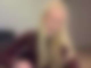 Live cam show with PenelopeMitchell - Granny Big Tits on Streamer API