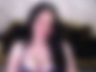 SnowWhiteBella's Live Sex Cam Show