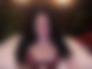 SnowWhiteBella's Live Sex Cam Show