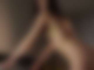Live cam show with EsmeraldaLatourrette - Strip on TeamSkeetLive