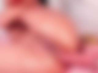 Live cam show with Dafnne-Hills - Big Ass Teen (18+) on StripNow
