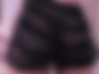 Live cam show with Dafnne-Hills - Thin on instabang