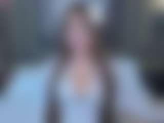 Live cam show with charlote-rossee - Moaning on Milfs Live