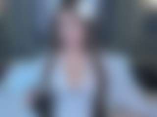 charlote-rossee's Live Sex Cam Show