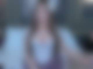 charlote-rossee's Live Sex Cam Show