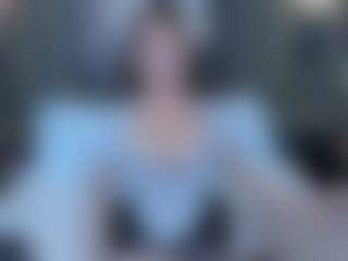 Live cam show with charlote-rossee - Moaning on slutload