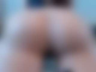 Live cam show with charlote-rossee - Full Nudity on Mixed Magazine Live