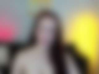 Live cam show with HotMariam - Tittyfuck on dropp.cam