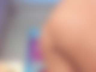 Live cam show with Pame - Black Blowjob on TeamSkeetLive